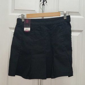No Boundaries Skirt (NWT)